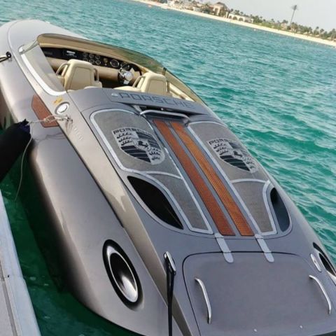 Un tour de ski nautique