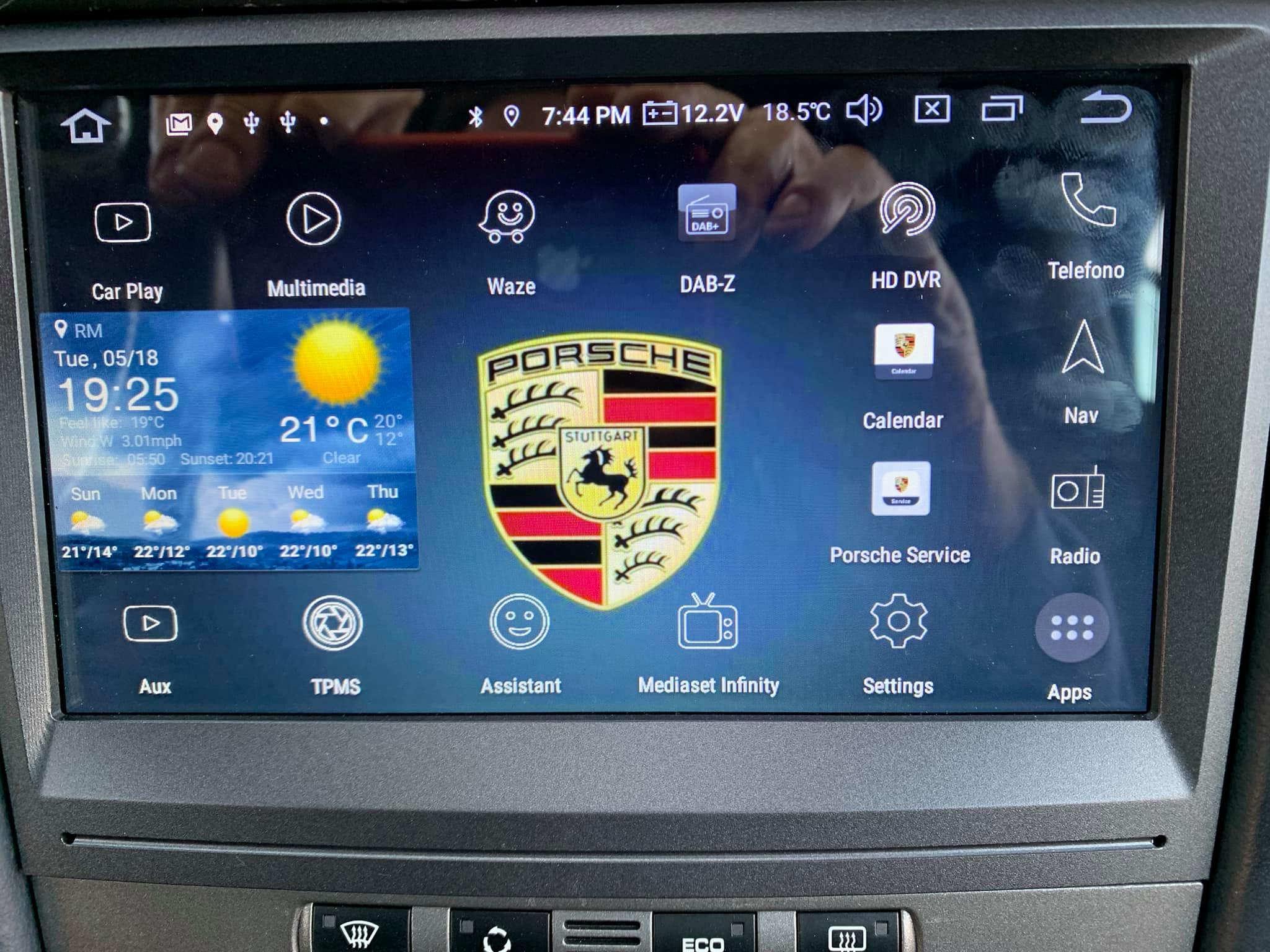 [997/987] Autoradio plus grand que le double din Sonorisation