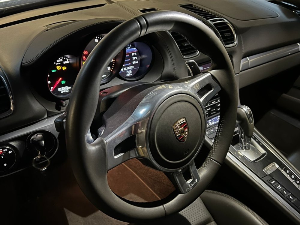Cayman 9.jpg